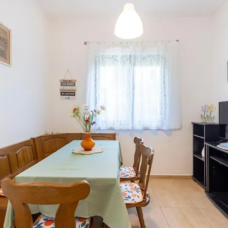 Tin Apartment